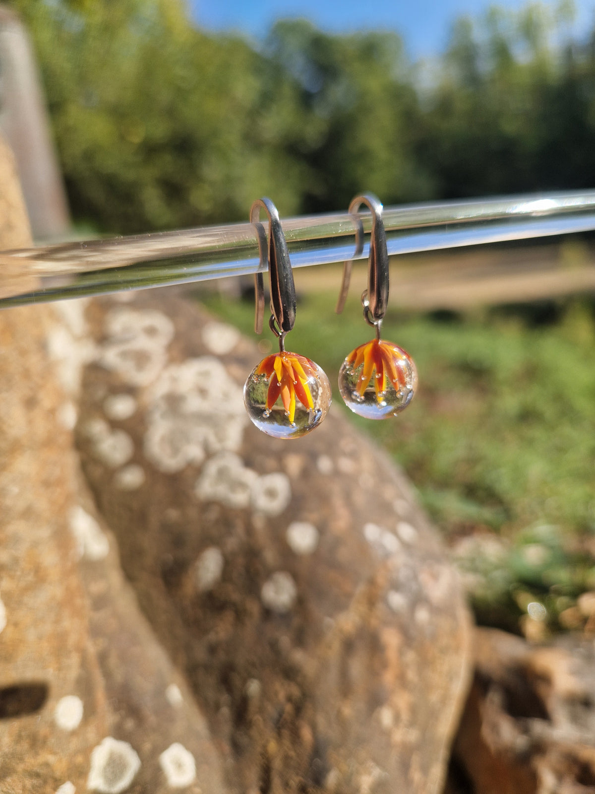 Boucles d'oreilles implosion