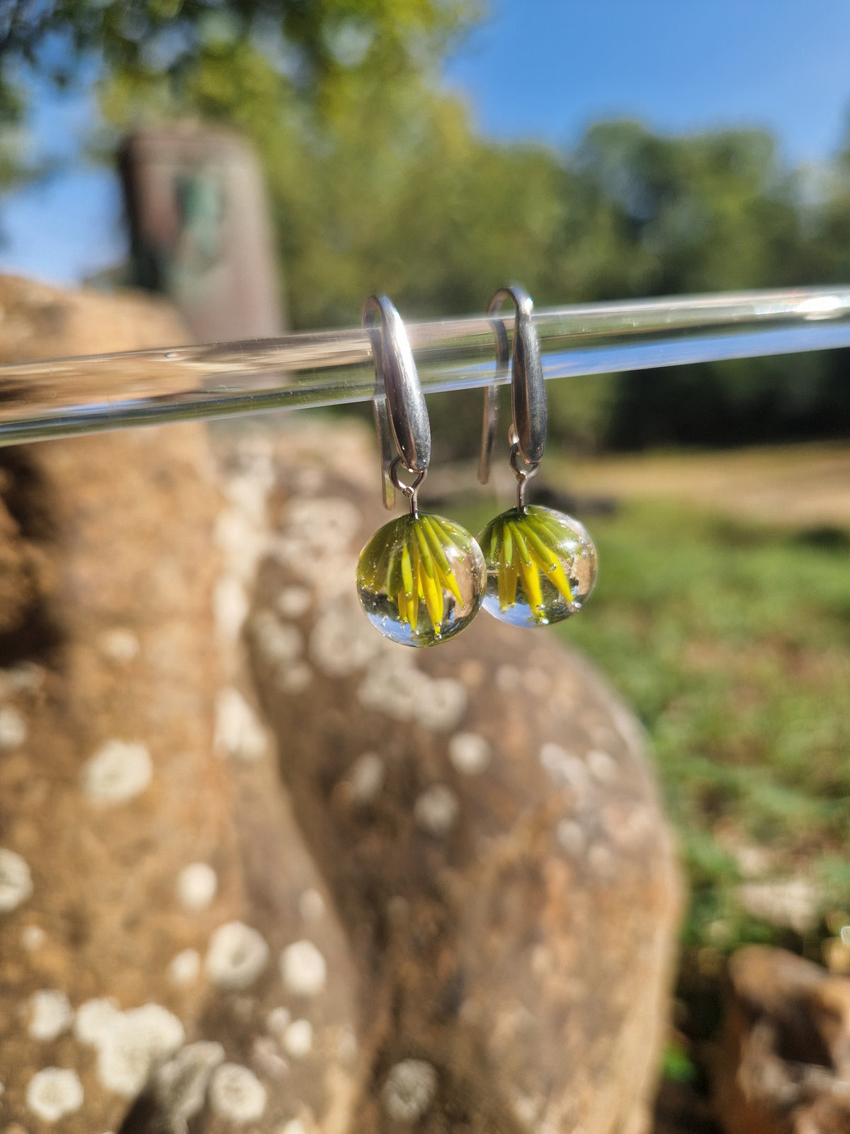 Boucles d'oreilles implosion