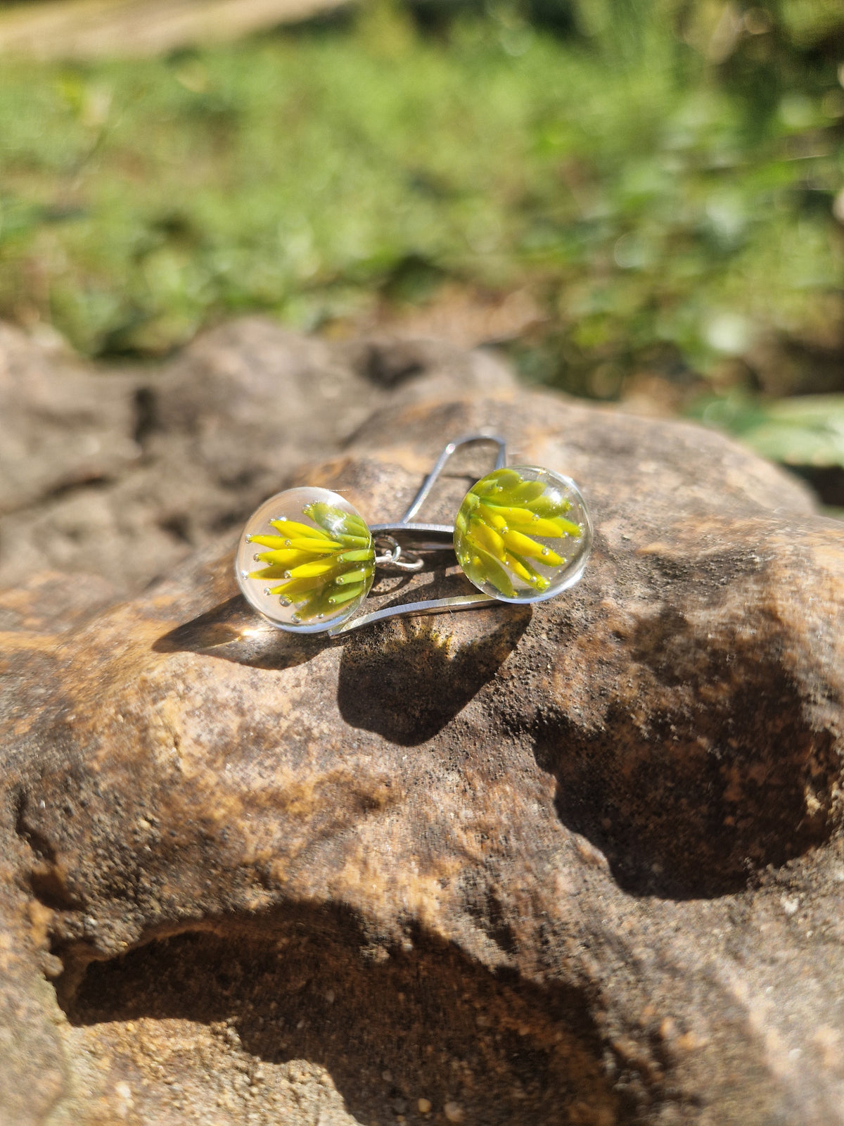 Boucles d'oreilles implosion
