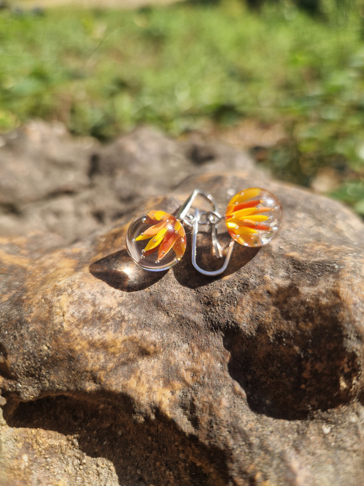 Boucles d'oreilles implosion